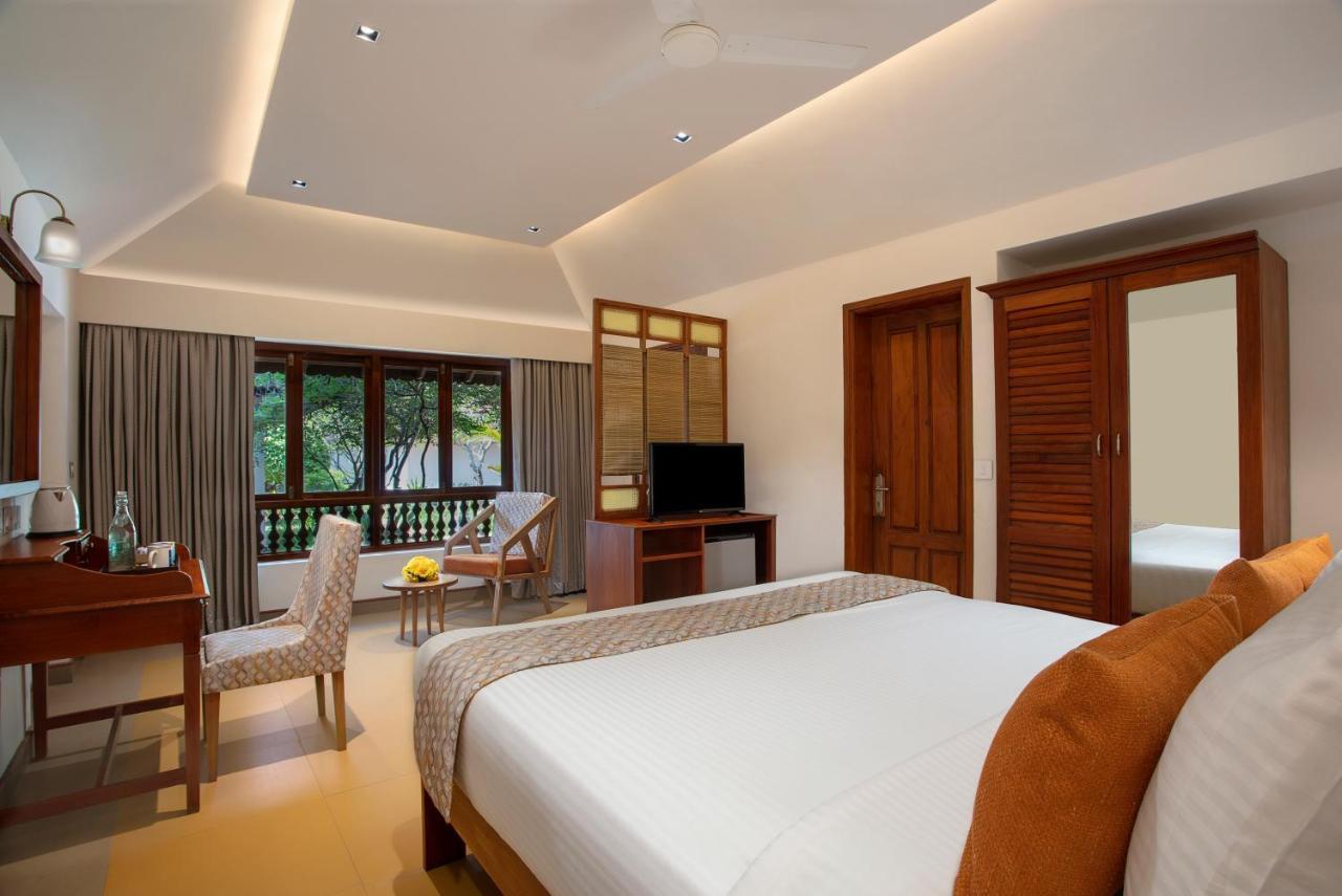 Estuary Sarovar Premiere Poovar Island Екстер'єр фото