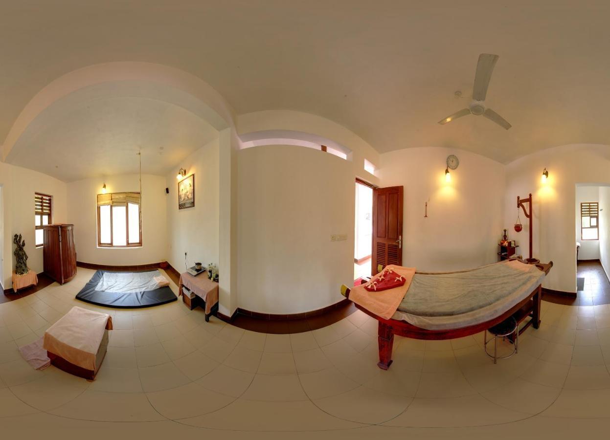 Estuary Sarovar Premiere Poovar Island Екстер'єр фото