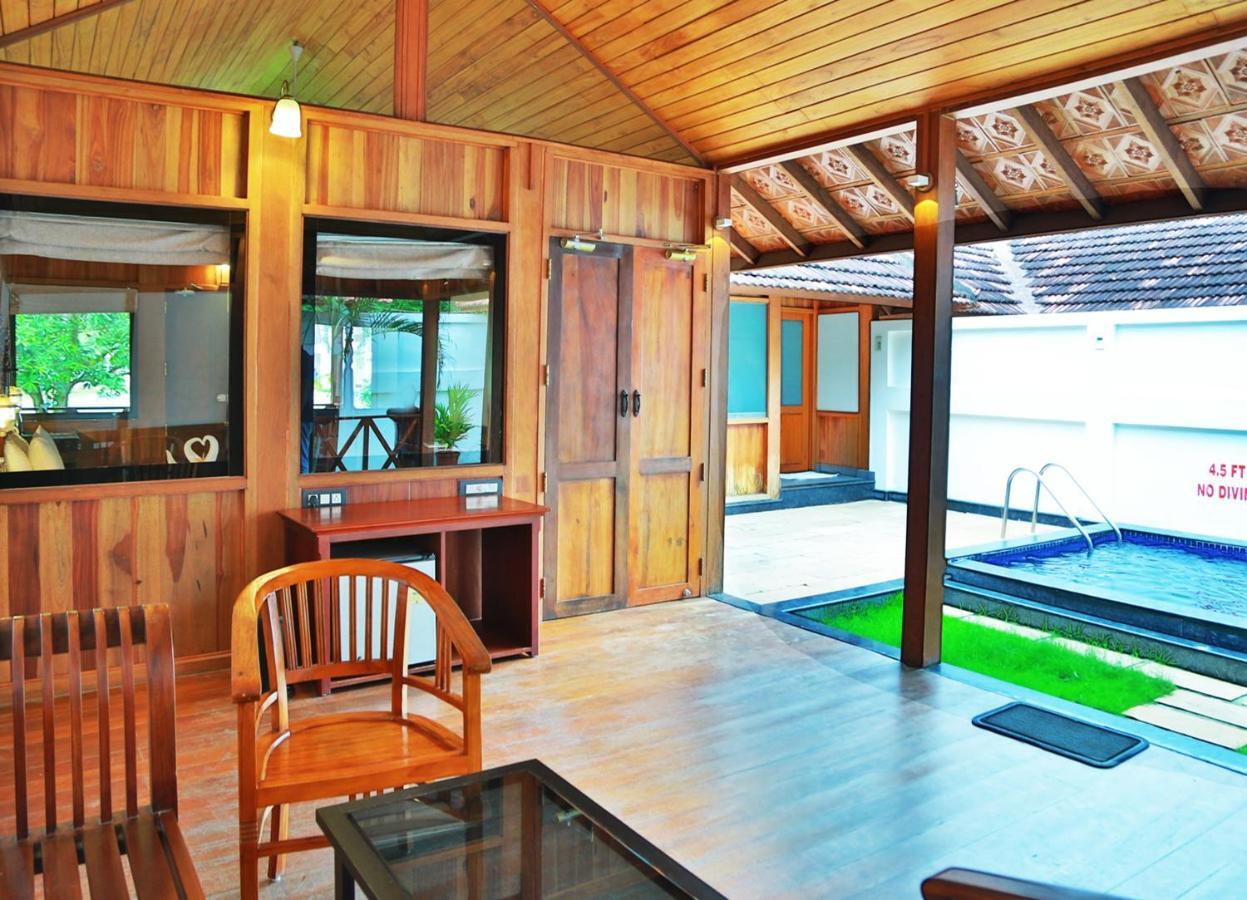 Estuary Sarovar Premiere Poovar Island Екстер'єр фото