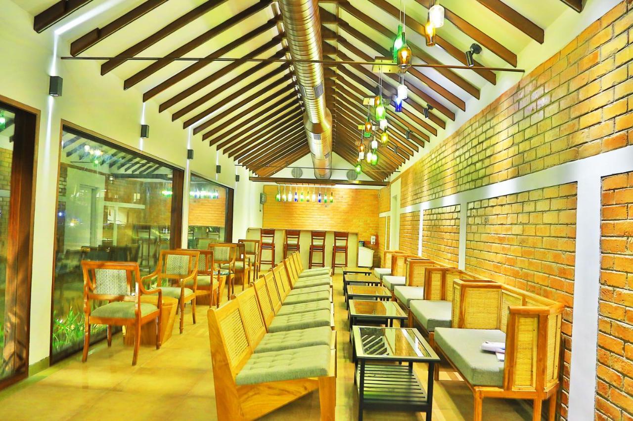 Estuary Sarovar Premiere Poovar Island Екстер'єр фото